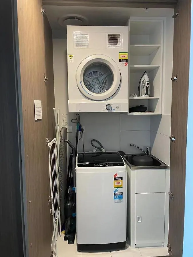 Luxury Casino Apartment In Broadbeach Island Guldkusten